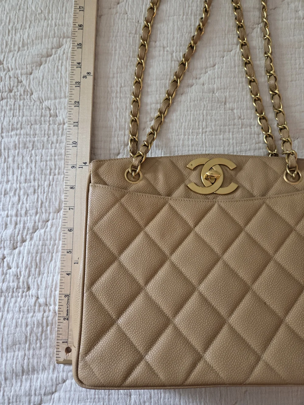 Chanel CAVIAR JUMBO CC TURNLOCK SHOPPER *MINT*